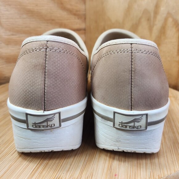 Dansko Leather Nursing Clogs Size 41 US 10.5-11 - Picture 5 of 9